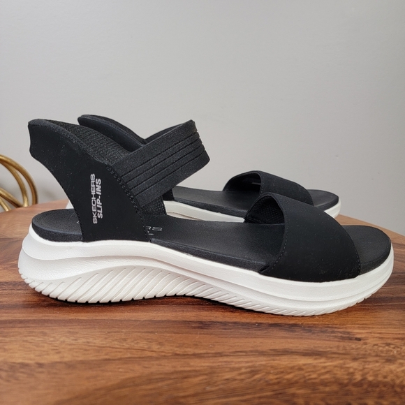 Skechers Slip-ins Sandals Women's Easy Entry Comfy Black and White - Picture 3 of 11